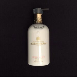 MOLTON BROWN Jasmine and Sun Rose Body Lotion w/ Pump – Full Size 10 oz